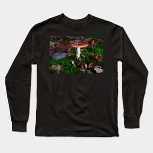 beautiful red toadstool on mossy forest floor Long Sleeve T-Shirt